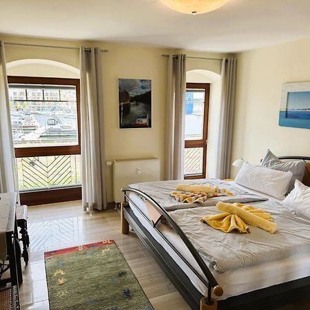 Ferienwohnung "An Der Waterkant" Objekt Id 12050-0 Waren  Bagian luar foto