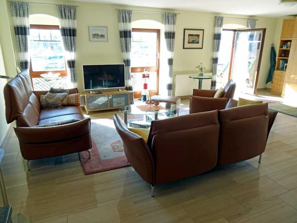 Ferienwohnung "An Der Waterkant" Objekt Id 12050-0 Waren  Bagian luar foto